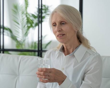 Le capsule SugaNorm vengono sciacquate con acqua sufficiente. 